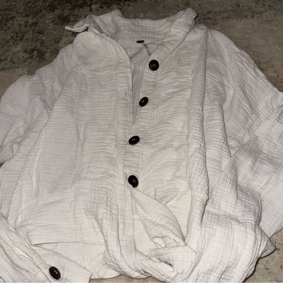 Free People Cream Textured Top - Picture 1 of 7